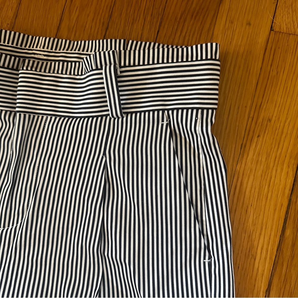 Banana Republic striped wide leg cropped pants - Picture 4 of 10